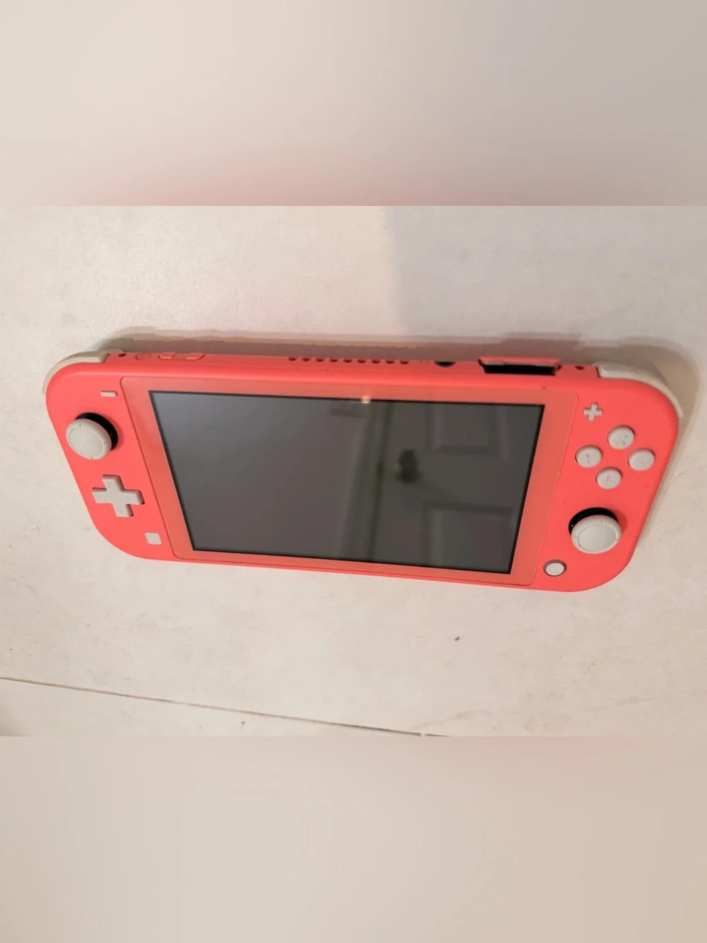 Nintendo Switch Lite Coral Handheld System 32GB Wi-Fi 720p USB-C Region Free